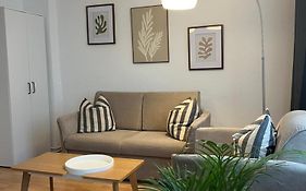 Schoene 2 Zimmer Wohnung In Luebeck